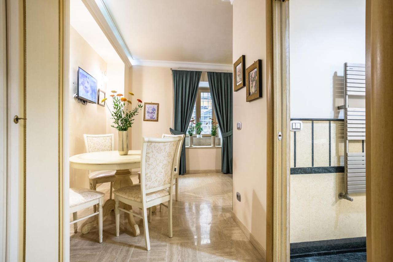 Luxury Inn Opera Roma Exterior foto