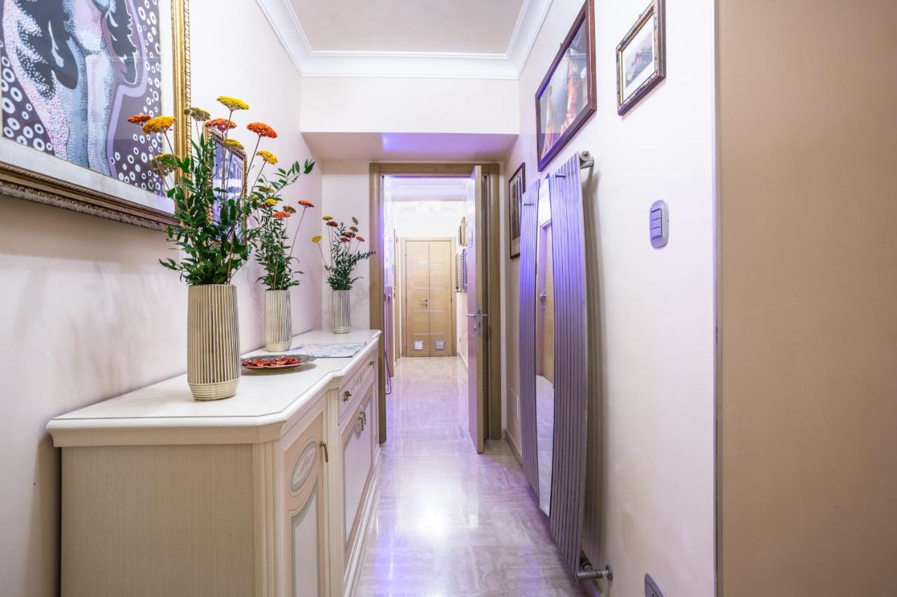 Luxury Inn Opera Roma Exterior foto