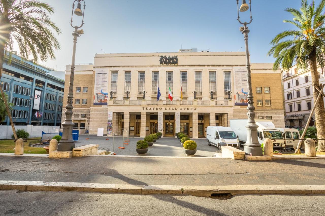 Luxury Inn Opera Roma Exterior foto